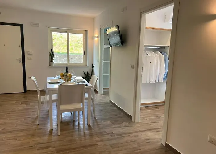 Sunsea - Enjoy Your Family Апарт-отель 4*