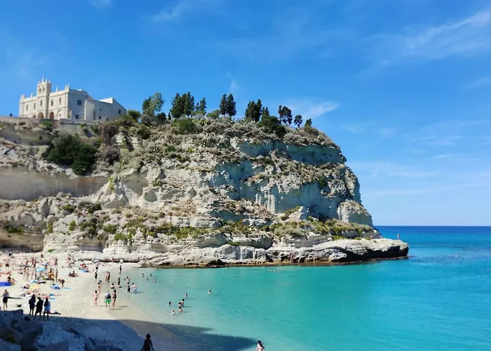 Sunsea - Enjoy Your Family Апарт-отель 4*