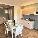 Sunsea - Enjoy Your Family 4*