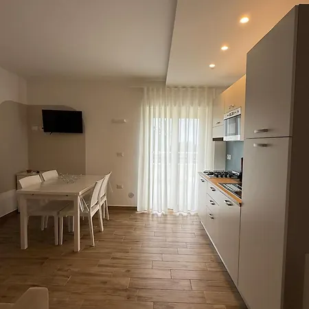 Sunsea - Enjoy Your Family 4*