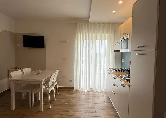 Sunsea - Enjoy Your Family 4*